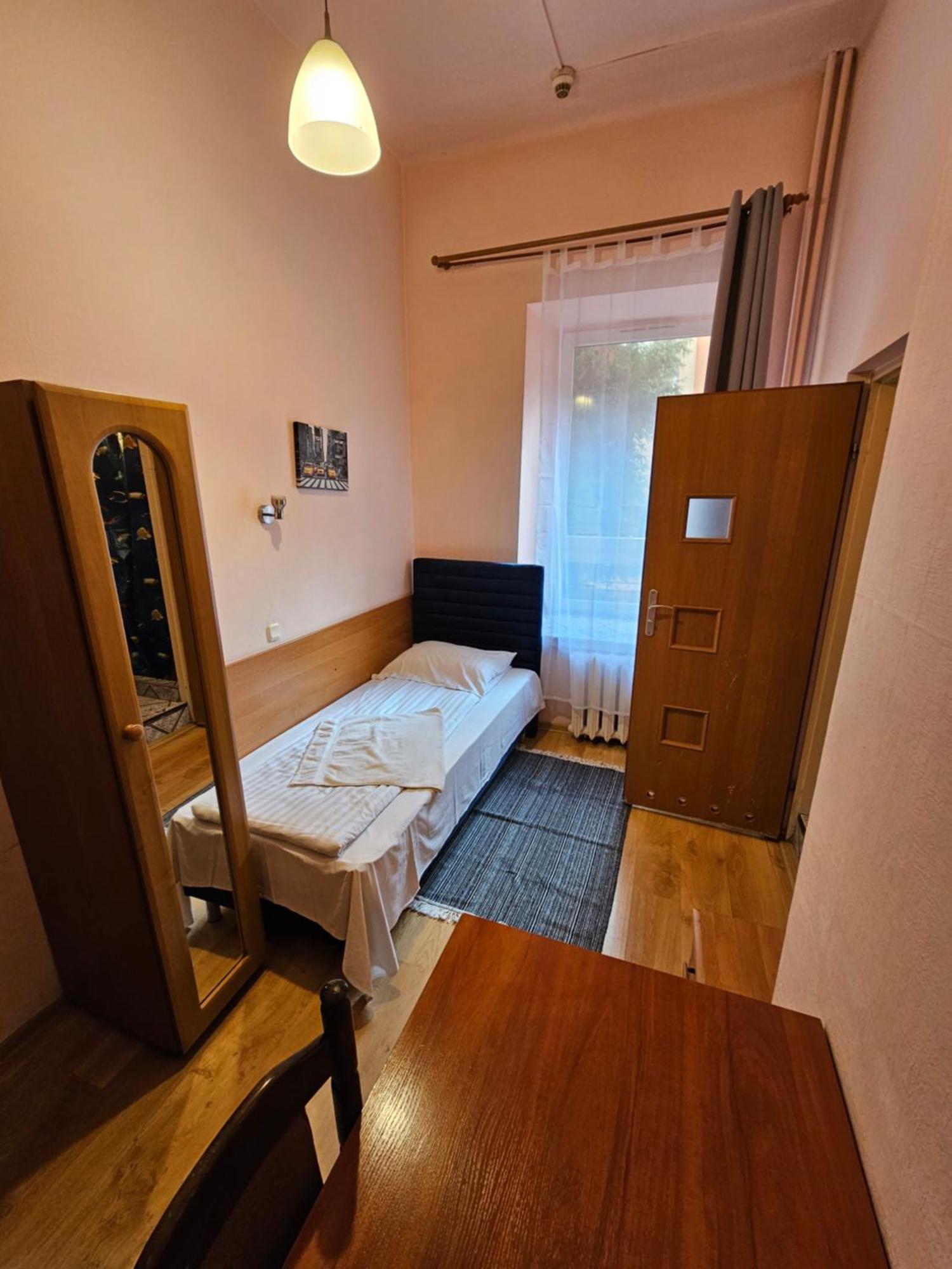 Hotel Haga 쳉스토호바 외부 사진