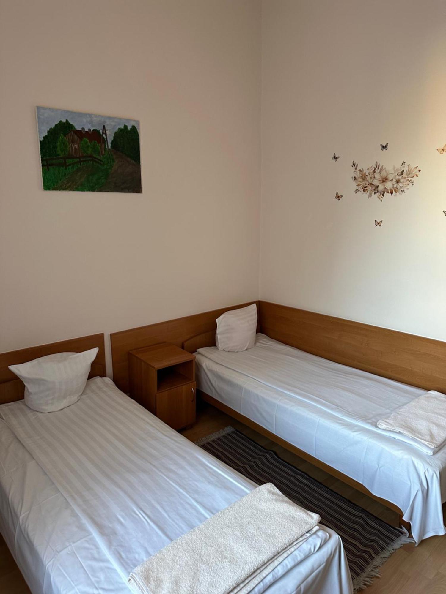 Hotel Haga 쳉스토호바 외부 사진
