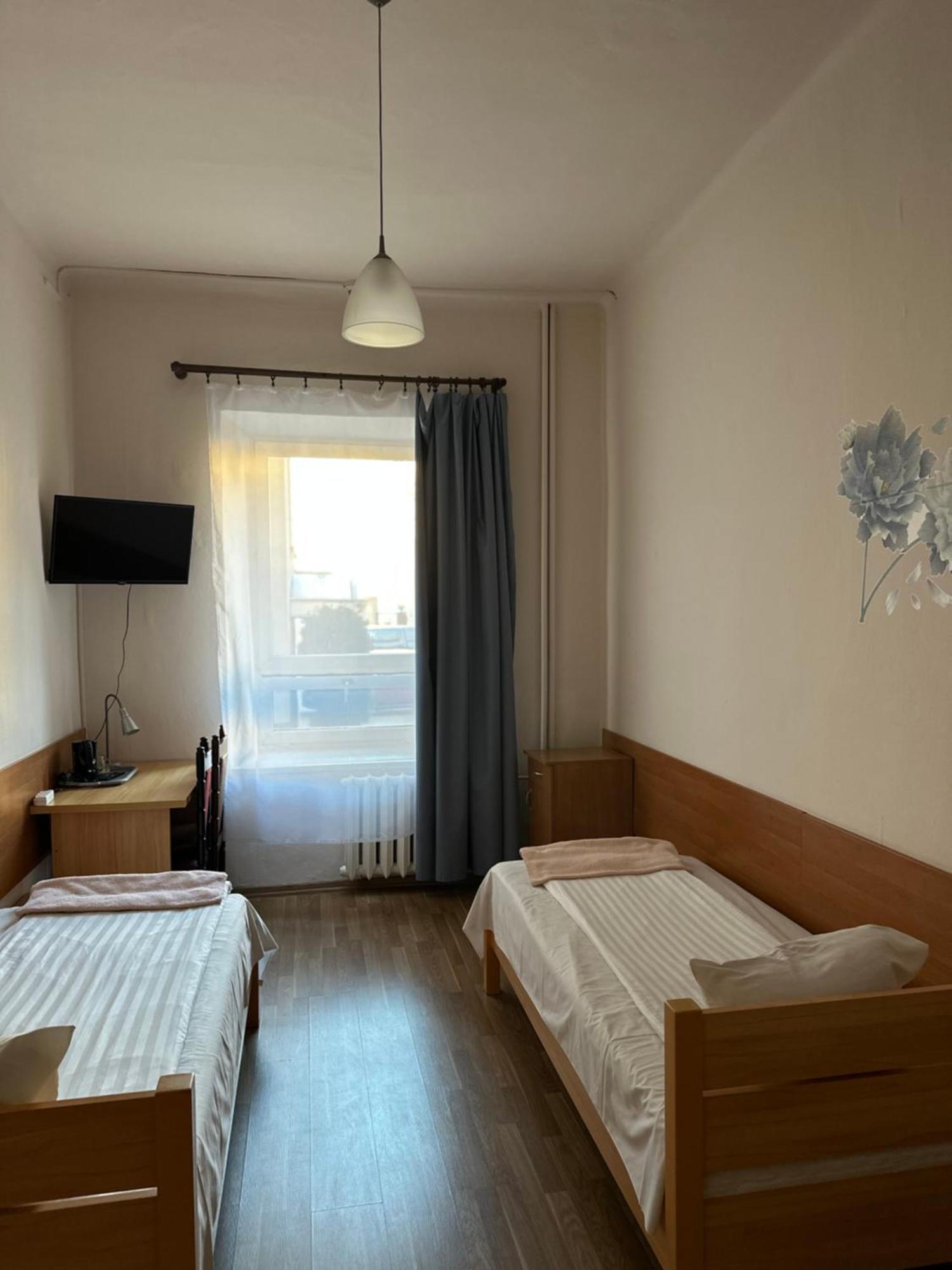 Hotel Haga 쳉스토호바 외부 사진