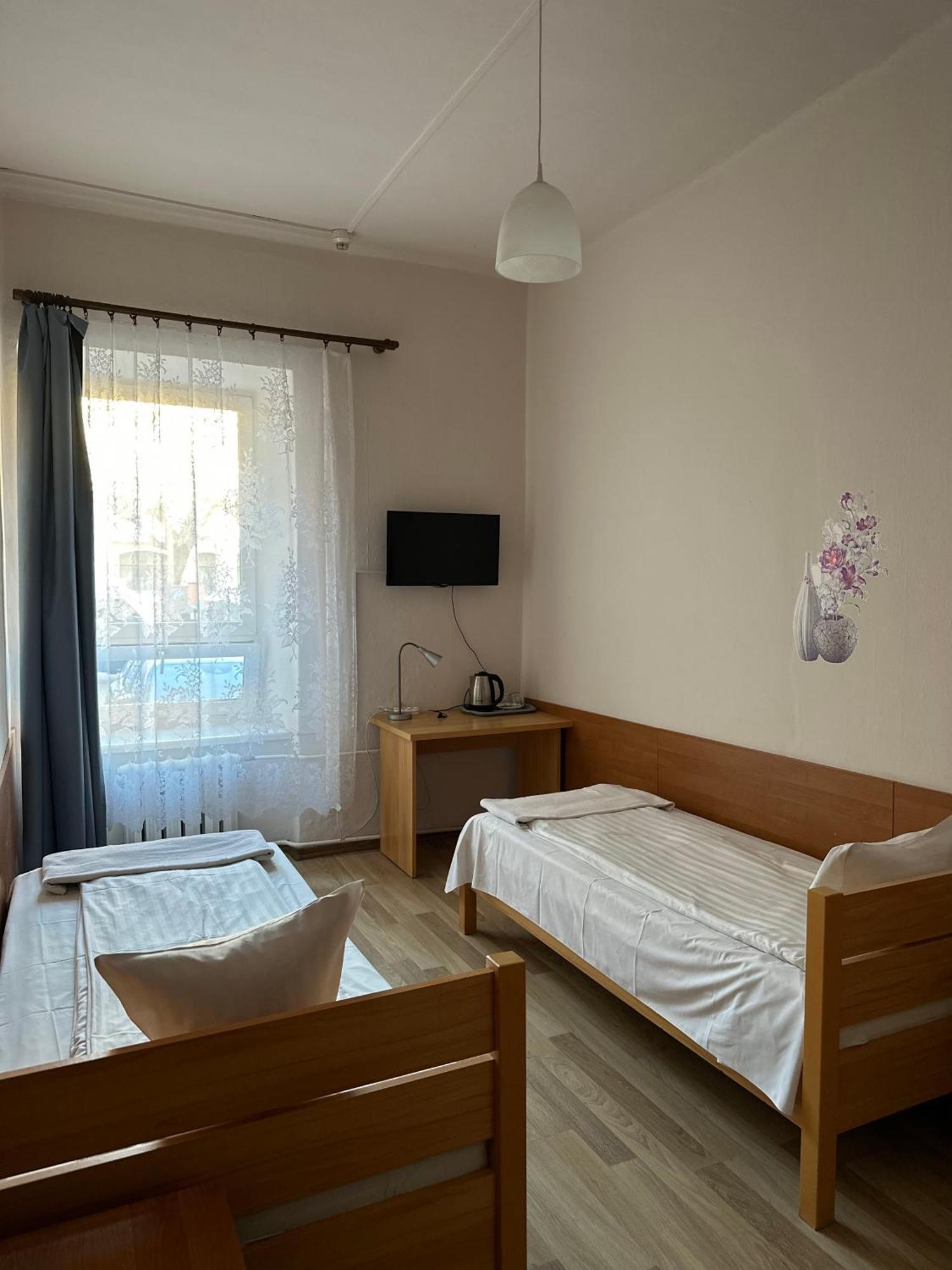 Hotel Haga 쳉스토호바 외부 사진